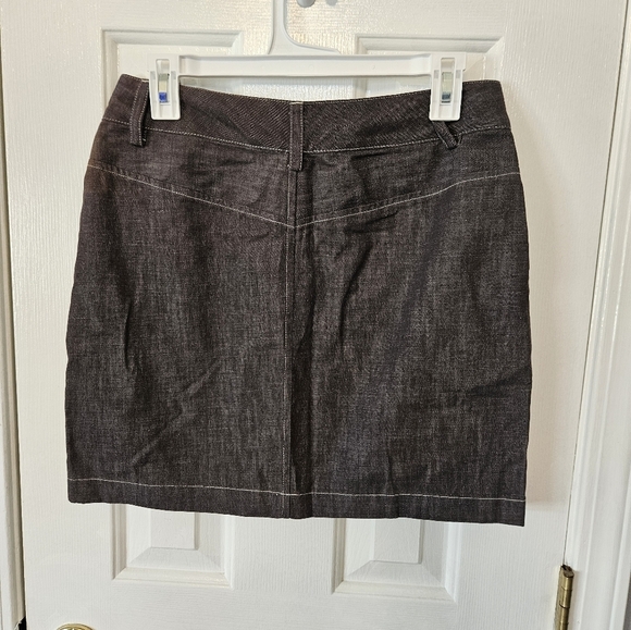 Banana Republic Skirt size 4 - Picture 2 of 3